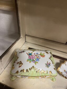 Porcelánová dóza Herend - 4