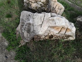 Okrasné kamene  solitér - 4