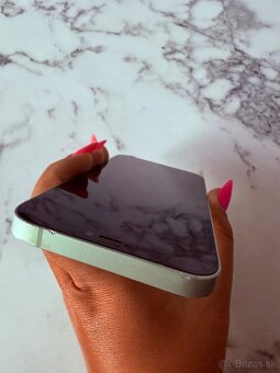 iPhone 12 256GB - 4