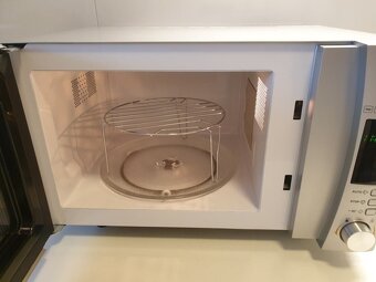 Candy CMG 7417 DS - Osobný odber BA, kraje: TT a NR - 4