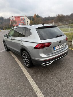 Volkswagen Tiguan Allspace - 4