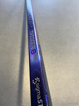 Hokejka CCM Ribcor Trigger 8 Pro - 4