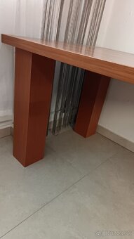 Predám jedálenský stôl - 4