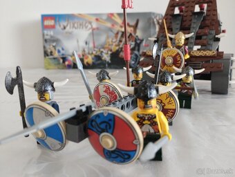 LEGO Vikings 7020 Army of Vikings with Heavy Artillery Wagon - 4