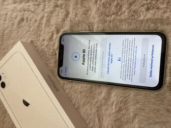 Iphone 11, 128 GB - 4