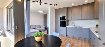 BEZ PROVÍZIE / Nový 3i. byt s loggiou, 87m2+parking, BA III. - 4