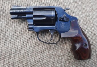 Revolver S&W Lady Smith - 4