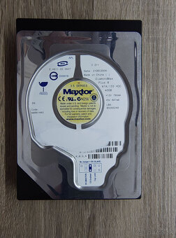 HDD disky 3,5" SATA/PATA - 4