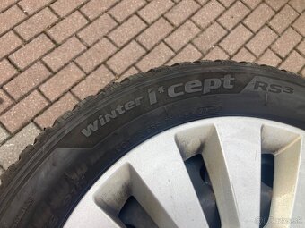 205/55R16 zimne s diskami Skoda Octavia - 4