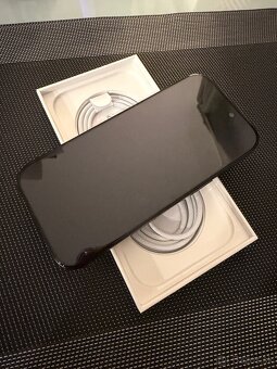 iPhone 16 Pro 128GB black - 4