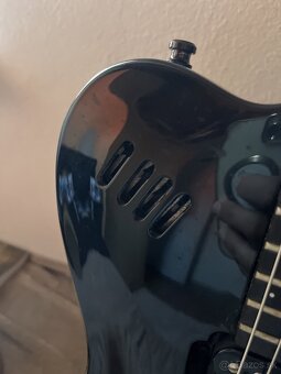 Godin LGXT elektrickà gitara +MIDI - 4