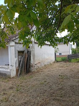 Predám vidiecky domček v pôvodnom stave - 4