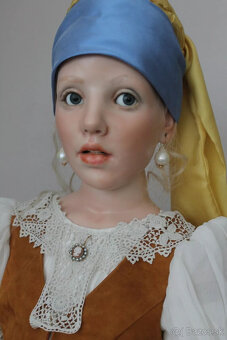 PORCELÁNOVÁ BÁBIKA od HILDEGARD GÜNZEL Dievča s perlovou náu - 4