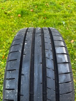 Dunlop 225/50/r17 - 4