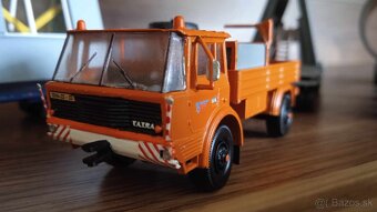 Tatra 813 NT , TP. Mierka 1/87 - 4