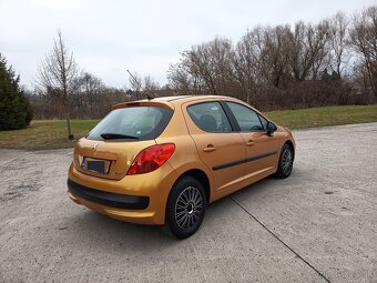 Peugeot 207 1,4 - 4