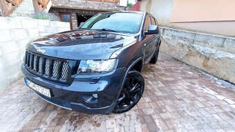 Jeep Grand Cherokee 3.0 - 4