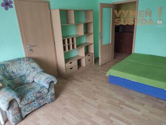VYMEŇ SUSEDA – VÝNIMOČNÝ 3 IZB. ZARIADENÝ BYT S LOGGIOU, OV - 4