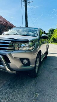 Toyota Hilux 2,4D 4D 11 kW Manual 6st - 4