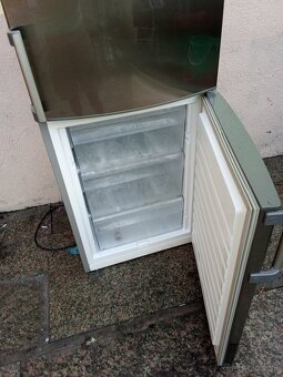Chladnička Whirlpool - 4