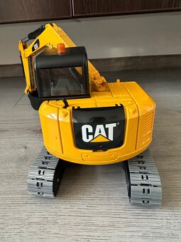 Bruder minibager CAT 2466 - 4