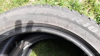 245/45r18 100V Pirelli zimne - 4