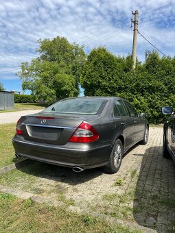 Mercedes W211 e350 4matic - 4