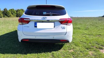 Hyundai i40 CW 1.7CRDi  výbava Business - 4
