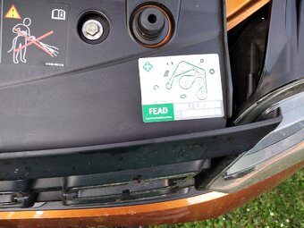 Predám daciu Duster - 4