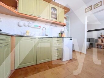 VEĽKÝ 2-IZBOVÝ BYT V CENTRE S BALKÓNOM A ZARIADENÝ - 4