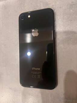 iPhone 8 64GB - 4