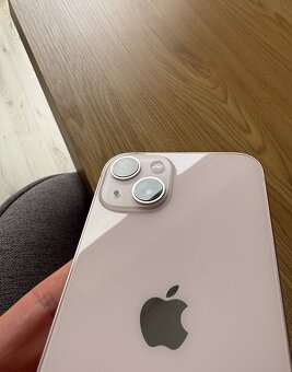Apple iPhone 13, ružový 128 GB - Super stav - 4