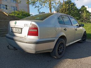 Škoda Octavia I - 4