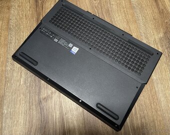 Predám Lenovo Legion 5P (15IMH05H) – i7, RTX 2060, 16GB RAM - 4
