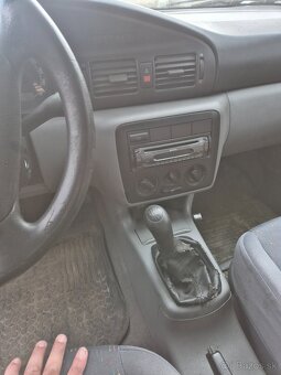 Predam skoda octavia 1.9sdi - 4