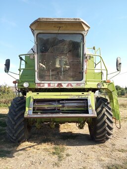 claas dominator 106 - 4