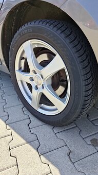 Predám Ford Galaxy 1.6 TDCi - 4