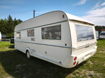 Tabbert 560 - podélné postele, TOP karavan - 4