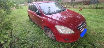 Kia ceed - 4