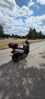 Gilera GP 800 - 4