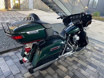 Harley-Davidson Electra Glide Ultra Limited - 4