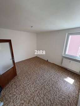 Prakovce - Veľký 3 izbový byt  78 m², 5/8 posch loggia, - 4