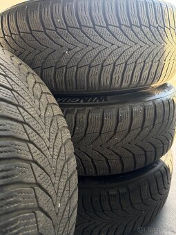 225/55 R17 Volvo - 4