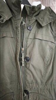 Zimná khaki bunda - parka s kožušinou Hollister - 4