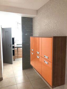 3 izbový mezonet s terasou a 2 parkovacími miestami - 4