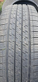 225/65R17 102T - 4