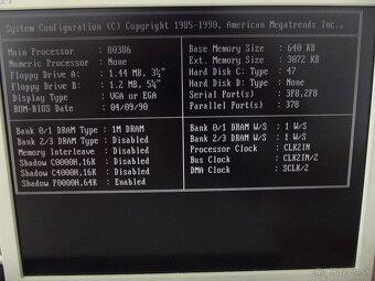 Predám desktop PC 386-16 MHz - 4