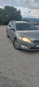 Predám Ford Mondeo combi 85kw manuál - 4
