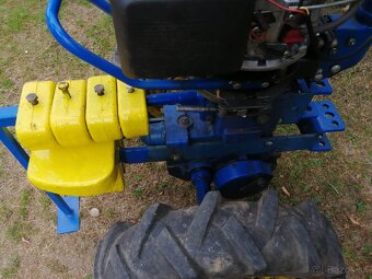 Predám malotraktor agzat - 4