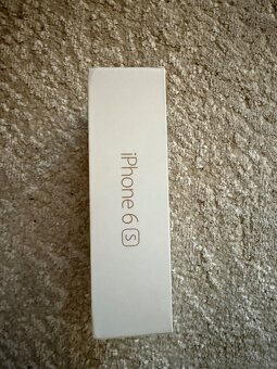 iPhone 6s Rose Gold - 4